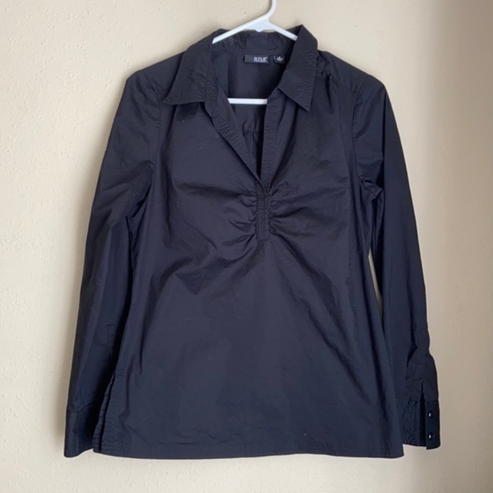 Black ANA Popover Rushed Top